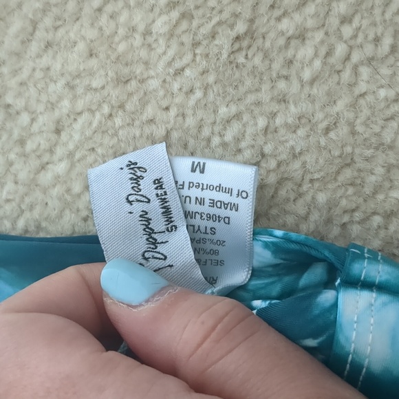 Dippin' Daisy's Swim Top - Picture 3 of 5